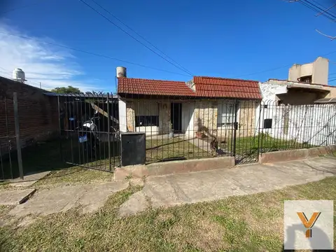 Casa en Venta en Villa Elvira, Partido de La Plata