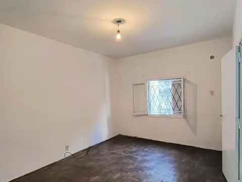 Casa de pasillo en alquiler