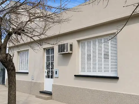 Casa en alquiler 3 dormitorios villa constitucion