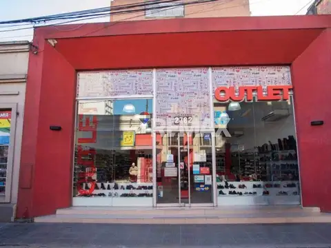 Alquiler local comercial moderno y centrico