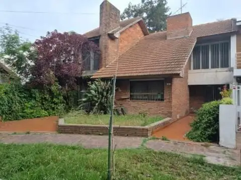 Casa en Venta en Adrogue, Partido de Almirante Brown