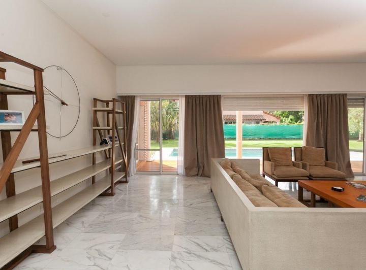 Casa · 600m² · 13 Ambientes