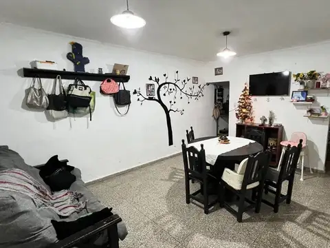Venta de casa en coronel dorrego- guadalupe oeste