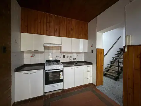 Venta/permuta - casa 3 dormitorios y terraza - barrio parque casado
