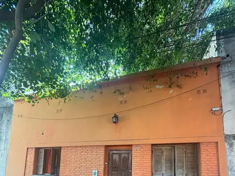 Ideal vivienda - sgto. cabral. alberdi c/patio.