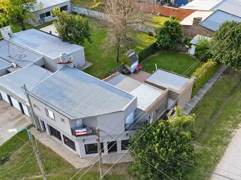Casa  - mitre 4894 - santo tome