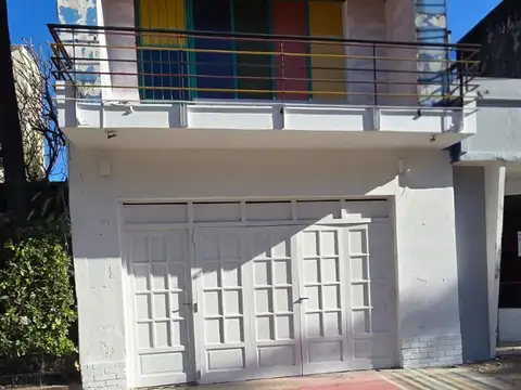 Casa a refaccionar en el centro de reconquista
