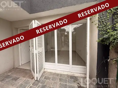 Venta de casa interna refaccionada de dos dormitorios en fomento 9 de julio, santa fe.