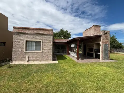 Casa en roldan las tardes
