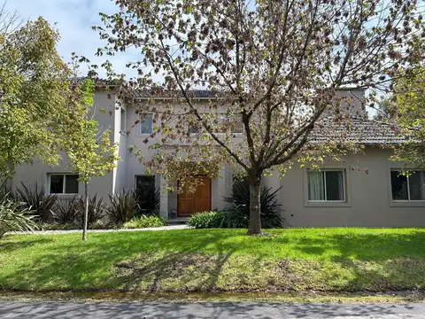 Casa en Venta en Laguna Del Sol, Countries y Barrios Cerrados en Tigre