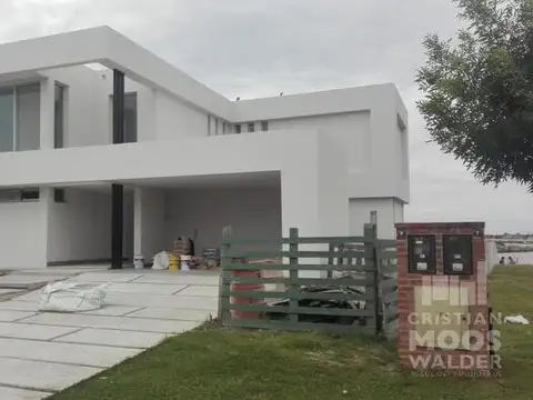 Casa en Venta en Puertos - Muelles, Countries y Barrios Cerrados en Escobar