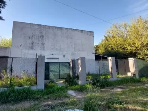 Lote con duplex a modernizar | funes