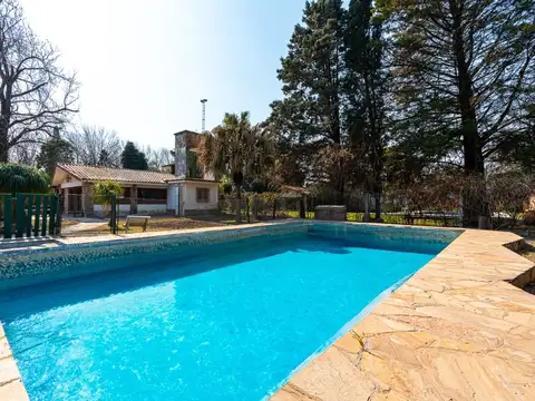 Casa en venta dos dormitorios con pileta funes