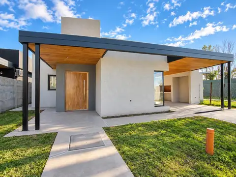 Venta - casa 3 dormitorios roldan