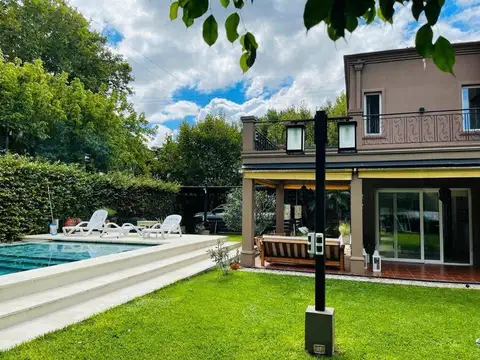 Casa en Venta en Adrogue, Partido de Almirante Brown