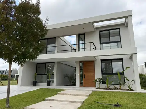 Casa en Venta en Nordelta Carpinchos, Nordelta
