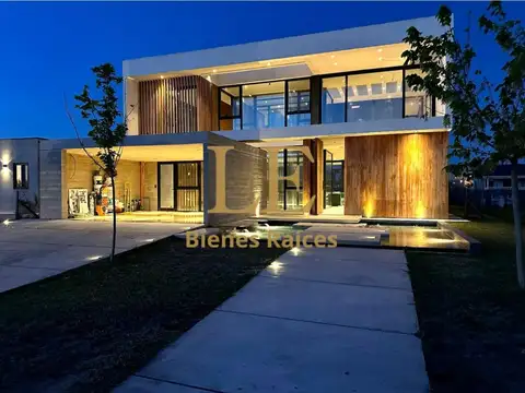 Casa en Venta en El Naudir, Countries y Barrios Cerrados en Escobar