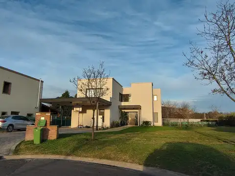 Casa en Venta en Countries y Barrios Cerrados en Pilar, Partido de Pilar