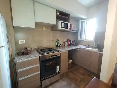 Departamento en abasto