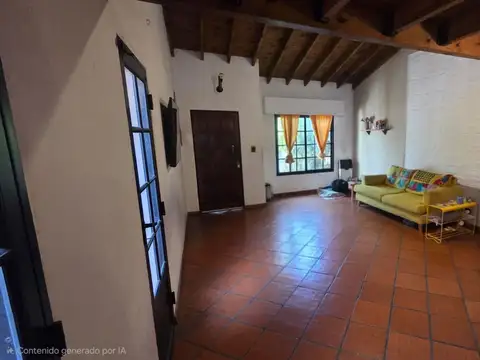 Venta lugano casa 4 ambientes c/cochera y jardin