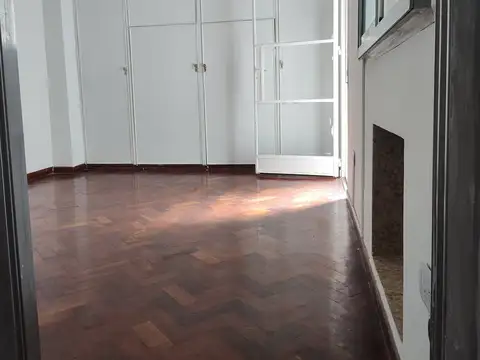 Dueño directo alquila departamento en congreso