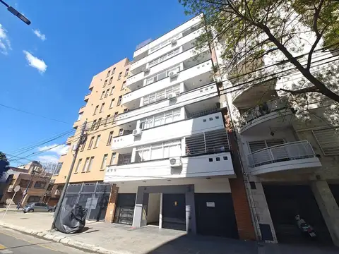 Monoambiente al frente de 40 metros. excelente ubicación