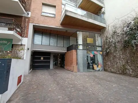 3 ambientes con balcón y vista abierta