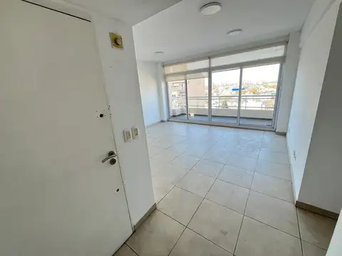 Venta departamento 3 ambientes en villa del parque con balcón y cochera