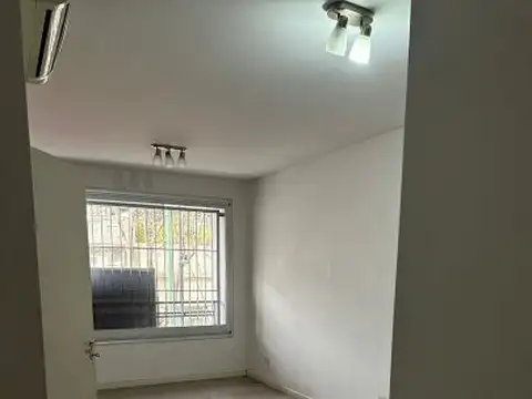 Alquiler depto 2 ambientes en coghlan con balcon