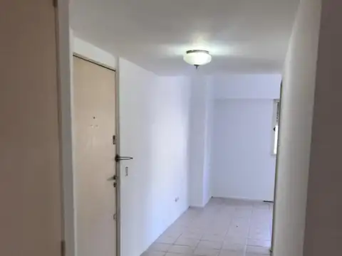 Excelente departamento de 3 ambientes en gran ubicación