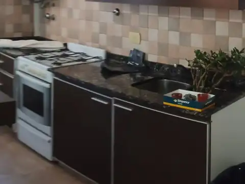 Departamento en alquiler dos ambinetes con cochera  liniers
