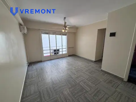 Av. belgrano 2400/ departamento 3 ambientes / alquiler / balvanera