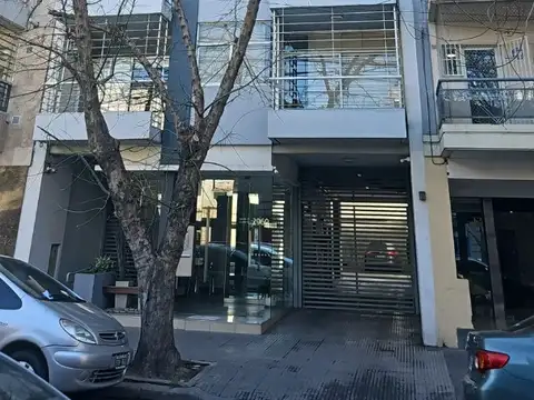 Hermoso dpto de 2 amb frente y contrafrente con amenities