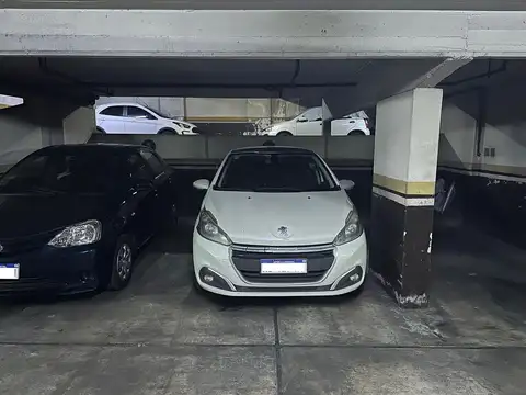 Venta cochera fija para auto en caballito