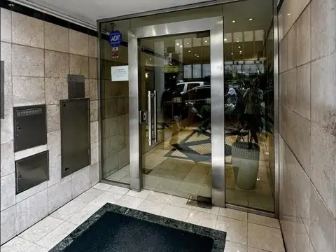 2 semipisos remodelados en conjunto | 95 m² + 85 m² | balcón | única escritura