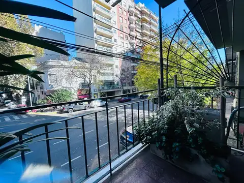 Excelente departamento sobre juan bautista alberdi