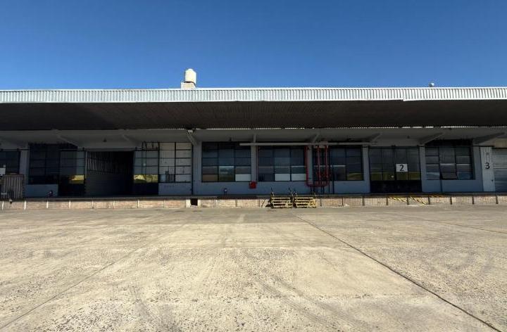 Depósito · 2315m²