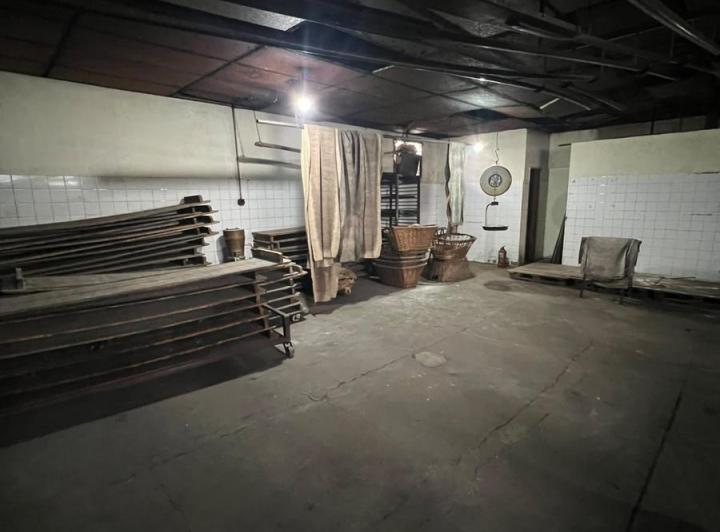 Local comercial · 190m²
