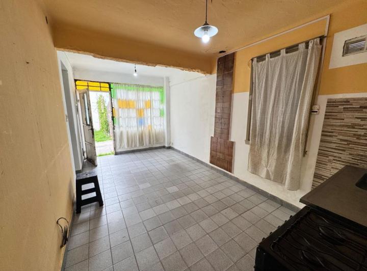 Casa · 100m² · 3 Ambientes · 1 Cochera