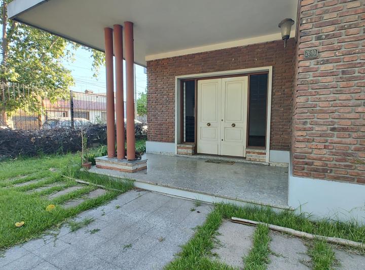 Casa · 100m² · 4 Ambientes