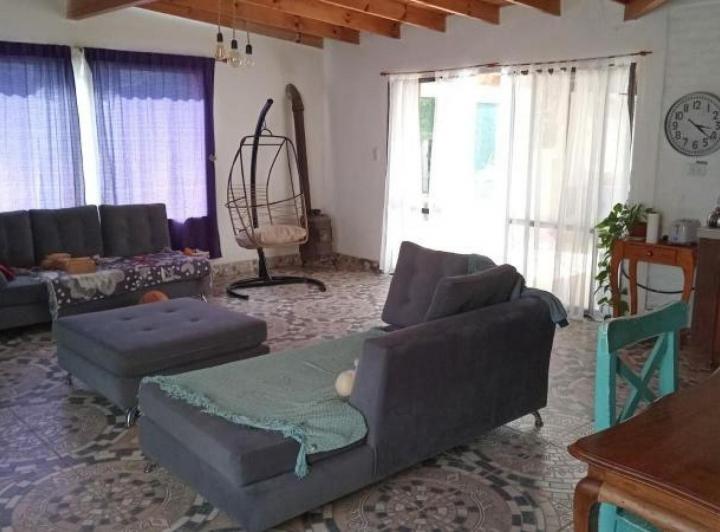 Casa · 140m² · 3 Ambientes · 3 Cocheras