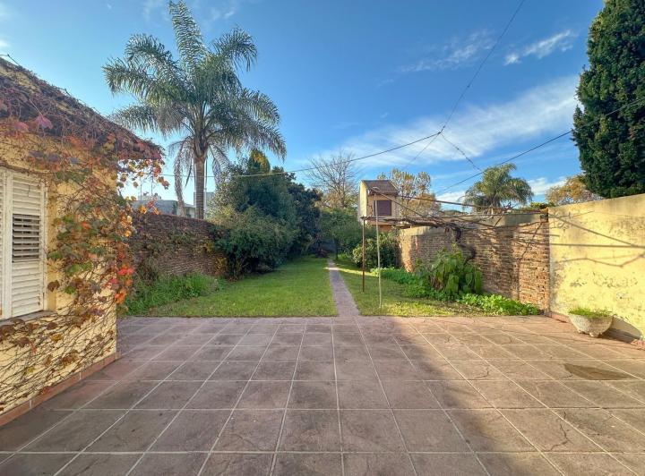 Casa · 82m² · 3 Ambientes · 2 Cocheras