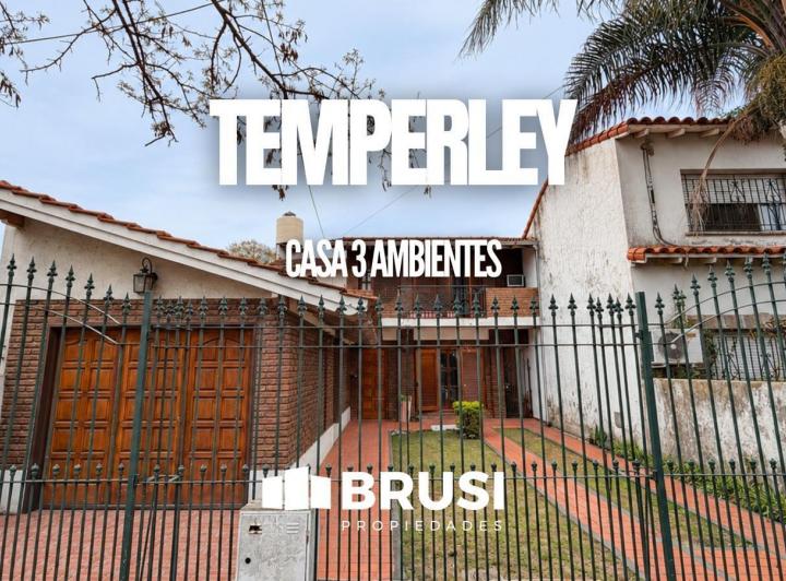 Casa · 375m² · 3 Ambientes · 2 Cocheras