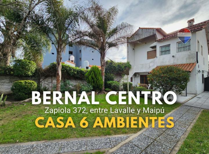 Casa · 305m² · 6 Ambientes · 2 Cocheras