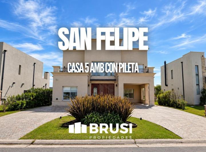 Casa · 185m² · 5 Ambientes · 2 Cocheras