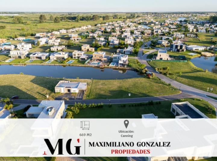 Terreno · 669m²