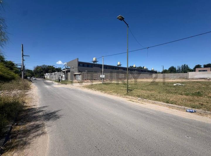 Terreno · 450m²