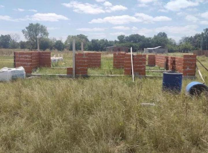 Terreno · 300m²