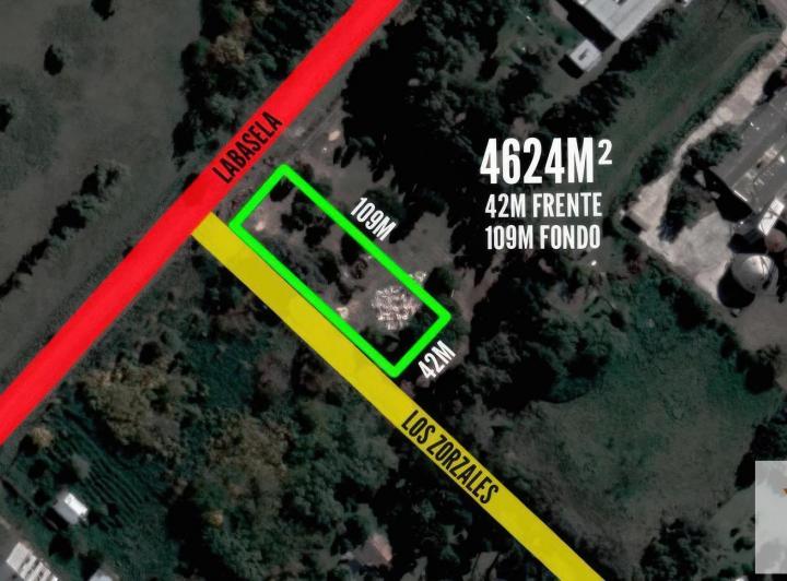 Terreno · 4111m²