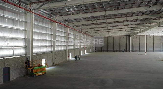 Depósito · 5500m²